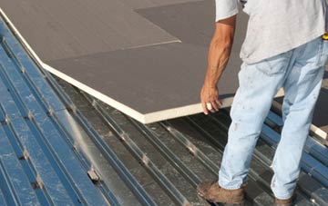 benefits of insulating Walnut Grove flat roofing